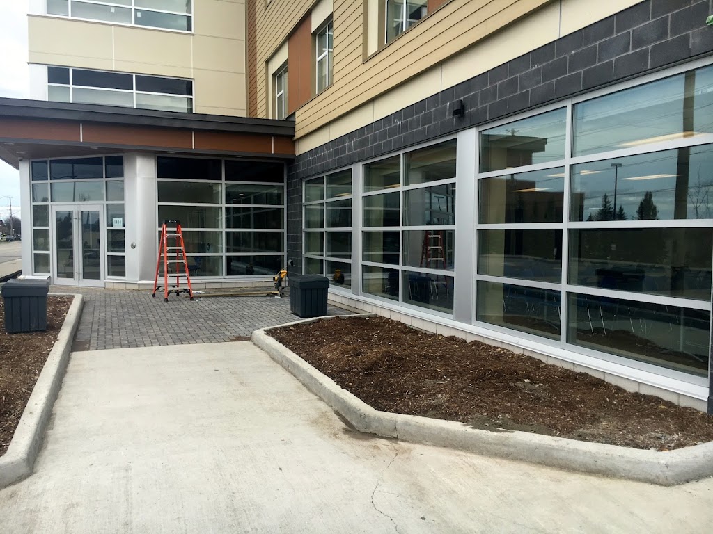 Johns Glass | 2265 Petawawa Blvd, Pembroke, ON K8A 7G7, Canada | Phone: (613) 687-2530