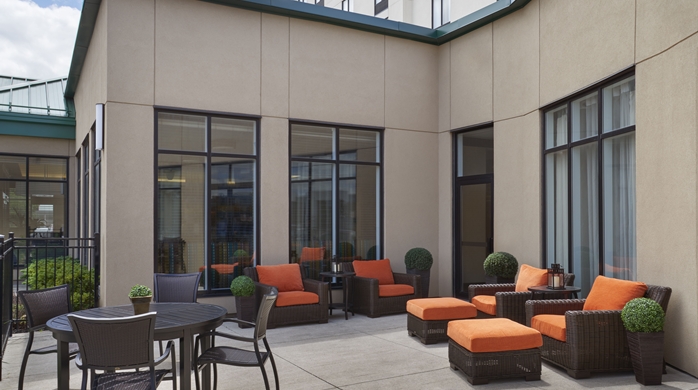 Hilton Garden Inn Toronto Airport West/Mississauga | 1870 Matheson Blvd, Mississauga, ON L4W 0B3, Canada | Phone: (905) 361-6300