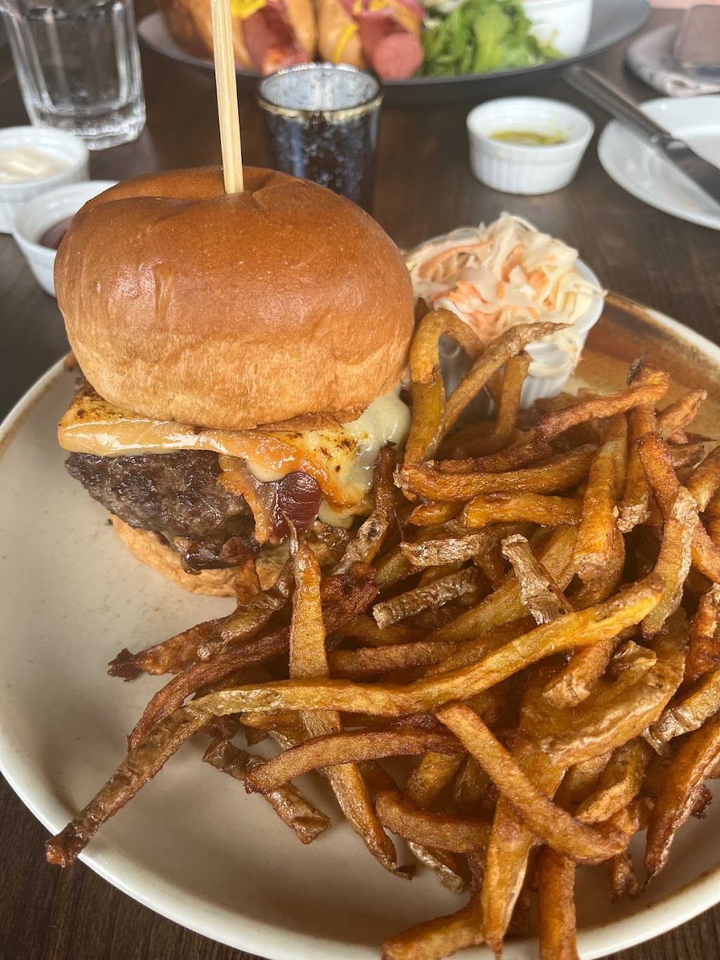 La Brasserie des Mercenaires Culinaires | 409 Rue de St Jovite, Mont-Tremblant, QC J8E 2Z9, Canada | Phone: (819) 717-4141