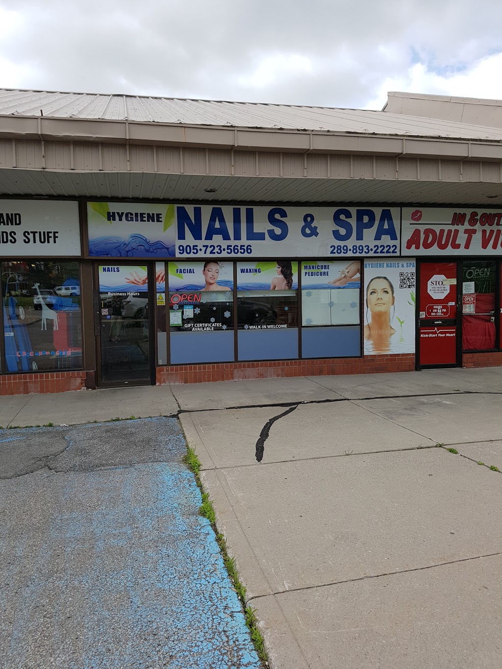 Hygeine Nails & Spa | 1645 Dundas St E, Whitby, ON L1N 2K9, Canada | Phone: (905) 723-5656