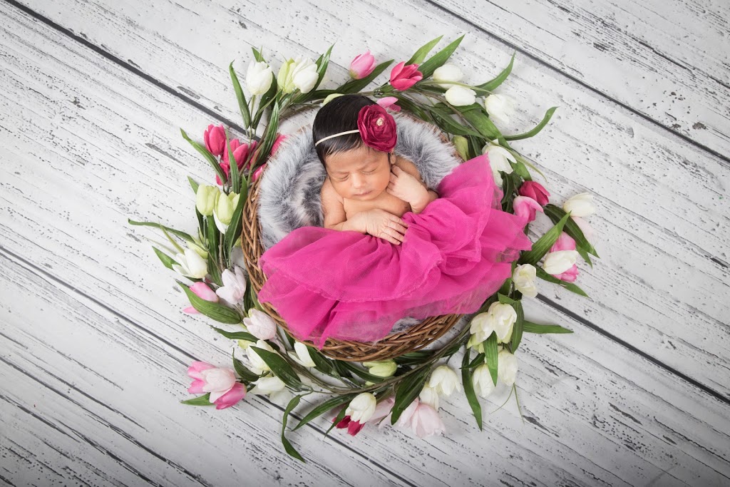 Rewind Photography | 1402 Harmsworth Square, Oakville, ON L6H 3E7, Canada | Phone: (647) 833-4334