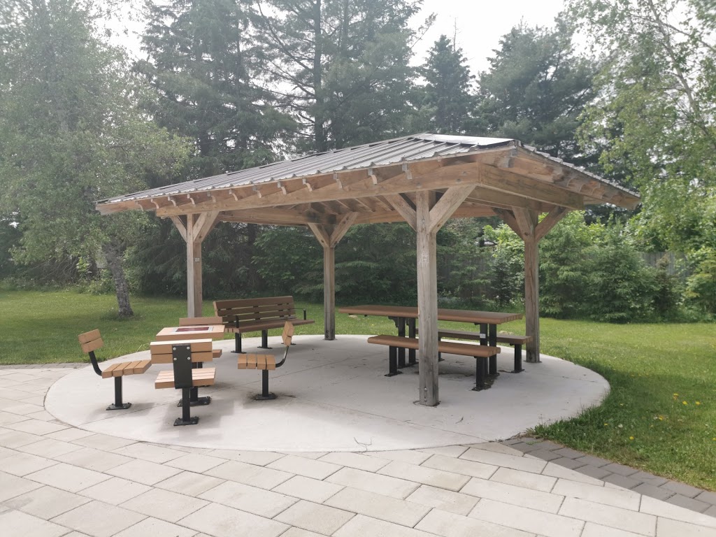 Grove Hamlet Park | 39 Ripplewood Rd, Moncton, NB E1A 6P5, Canada | Phone: (506) 853-3516