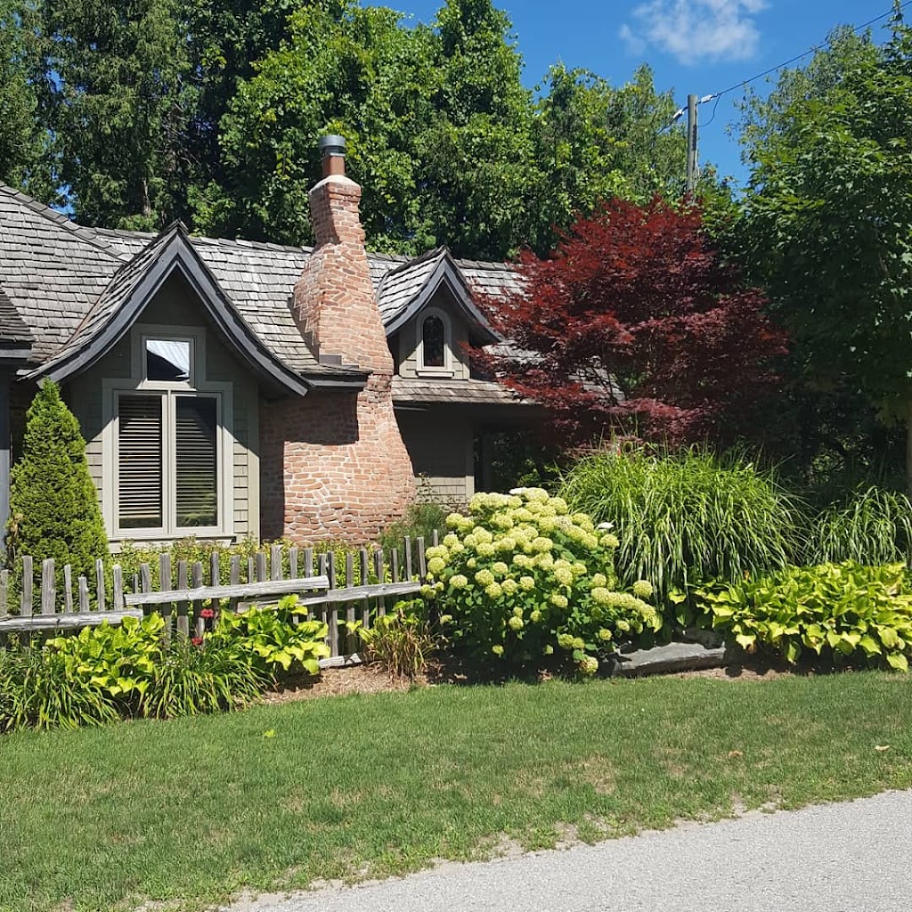 Bayfield Town Hall | 11 The Square, Bayfield, ON N0M 1G0, Canada | Phone: (519) 565-5788