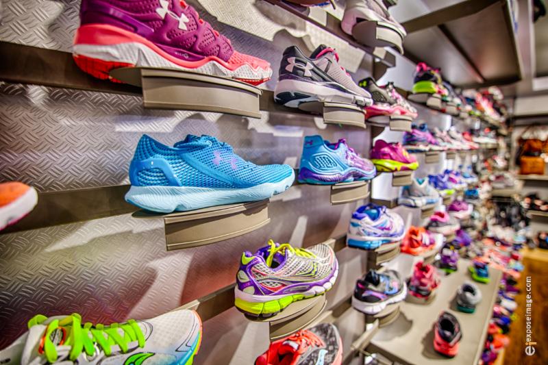 Chaussures Croteau Inc | 2265 Rue Notre Dame O, Victoriaville, QC G6T 2C7, Canada | Phone: (819) 758-8825