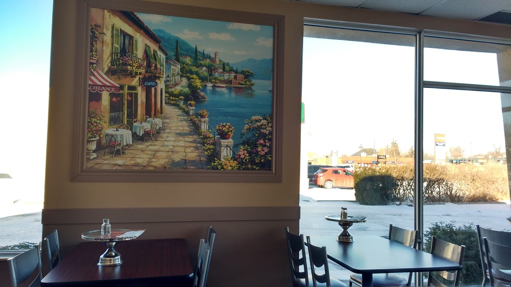 Sissios Place | 435 Lyndoch St, Corunna, ON N0N 1G0, Canada | Phone: (519) 862-0062