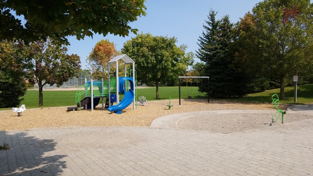 Tom Edwards Park | 85 Tom Edwards Dr, Whitby, ON L1R 2S5, Canada | Phone: (905) 430-4310