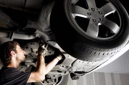 Garage Automobiles de Sutton | 24 Rue Principale Sud St, Sutton, QC J0E 2K0, Canada | Phone: (450) 538-2236