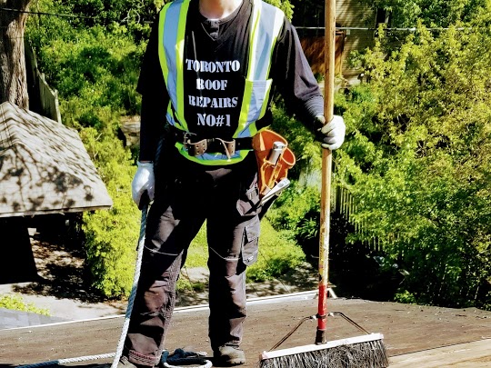 Toronto Roof Repairs Inc | 2505 Dunwin Dr #5, Mississauga, ON L5L 1T1, Canada | Phone: (416) 247-2769