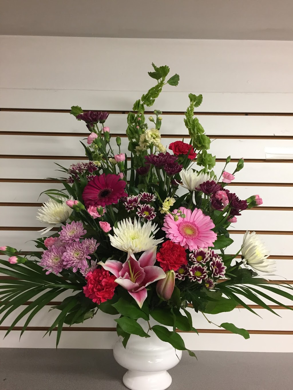 Crowfoot Panda Flowers | 205- 150 Crowfoot Crescent NW, Calgary, AB T3G 2W1, Canada | Phone: (403) 239-7673