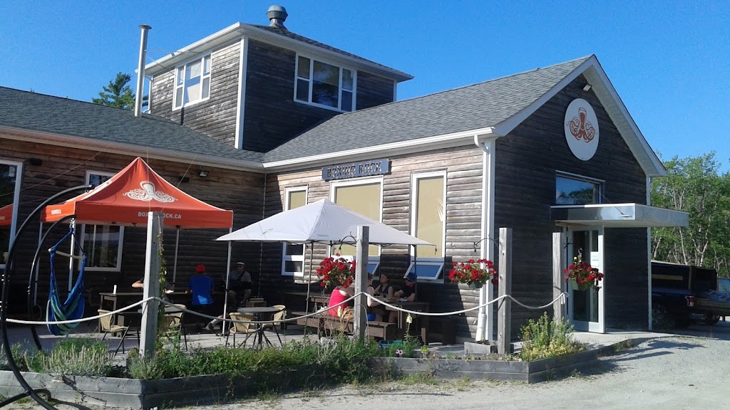Wildwood Motel | 40 Minto St, Shelburne, NS B0T 1W0, Canada | Phone: (902) 875-2964