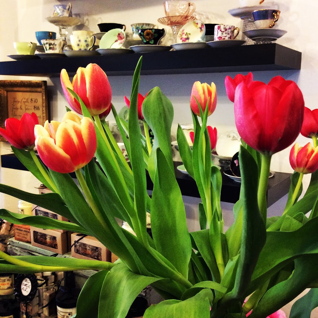 Wick Witch Candle & Bath | 108 St Lawrence St, Merrickville, ON K0G 1N0, Canada | Phone: (613) 665-1905