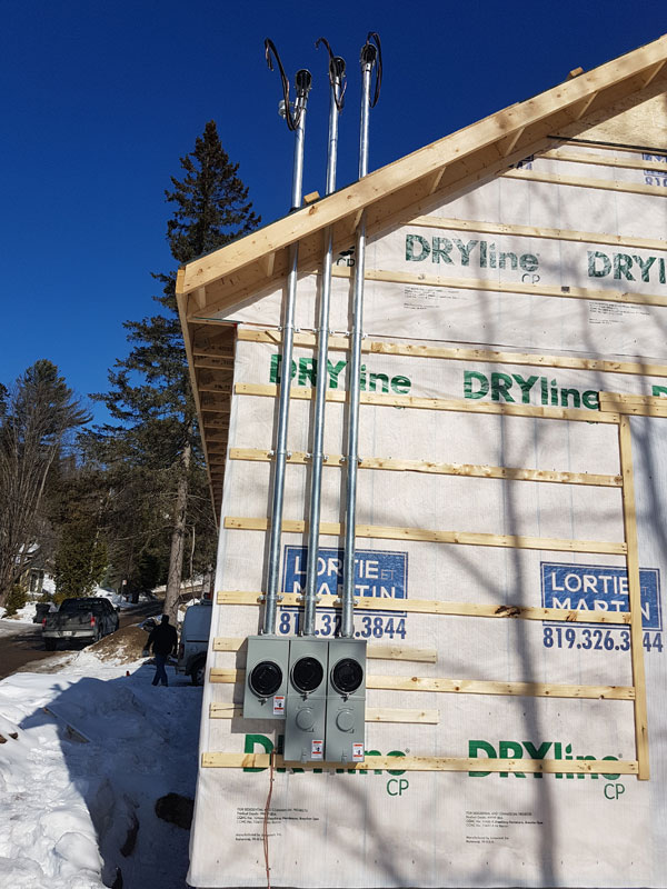 Meilleur Électrique - Électricien Ste-Agathe-des-Monts, Laurenti | 1770 QC-117 Suite 200, Val-David, QC J0T 2N0, Canada | Phone: (819) 321-0585