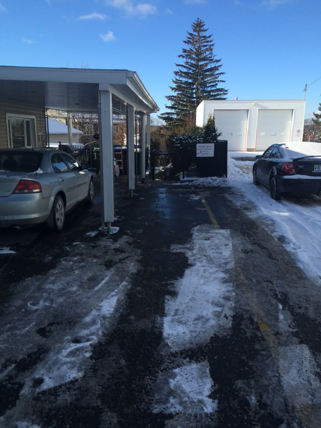 Kateri Labrecque Barbière | 4171 Rue Saint-Georges, Lévis, QC G6W 1E1, Canada | Phone: (418) 838-6112