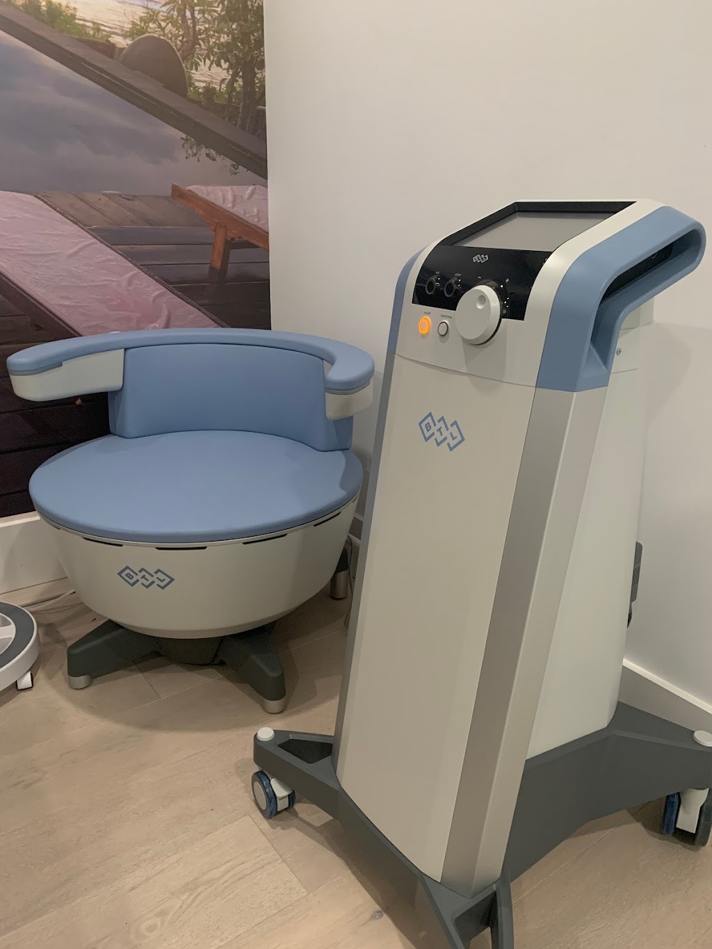 NKD MED SPA | 5665 Teredo St #104, Sechelt, BC V7Z 0J2, Canada | Phone: (604) 741-0545