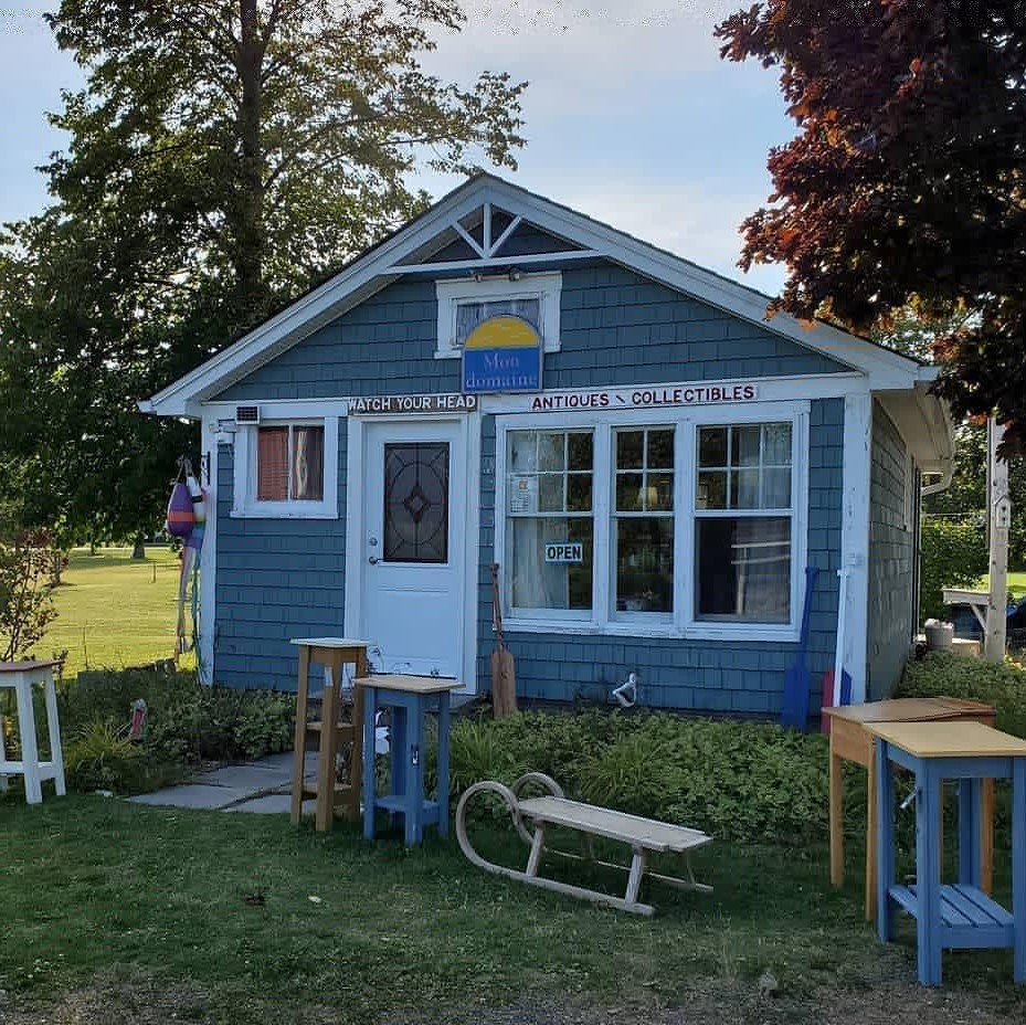 Watch Your Head Antiques & Collectibles | 3821 Route 535, Cocagne, NB E4R 3E8, Canada | Phone: (506) 871-5756