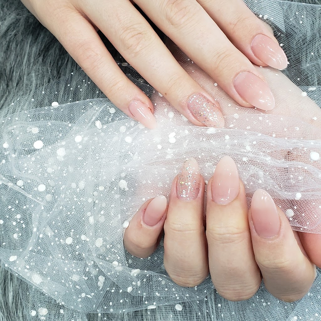 Scarlet Nails & Spa | 2275 Britannia Rd W #18, Mississauga, ON L5M 2G6, Canada | Phone: (905) 819-6888