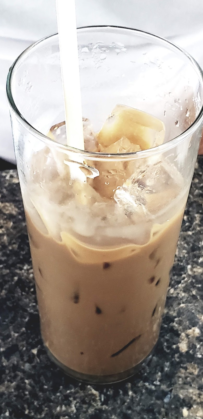 Pho Nguyen Hoang | 510 Wyandotte St W, Windsor, ON N9A 5X6, Canada | Phone: (519) 977-0852