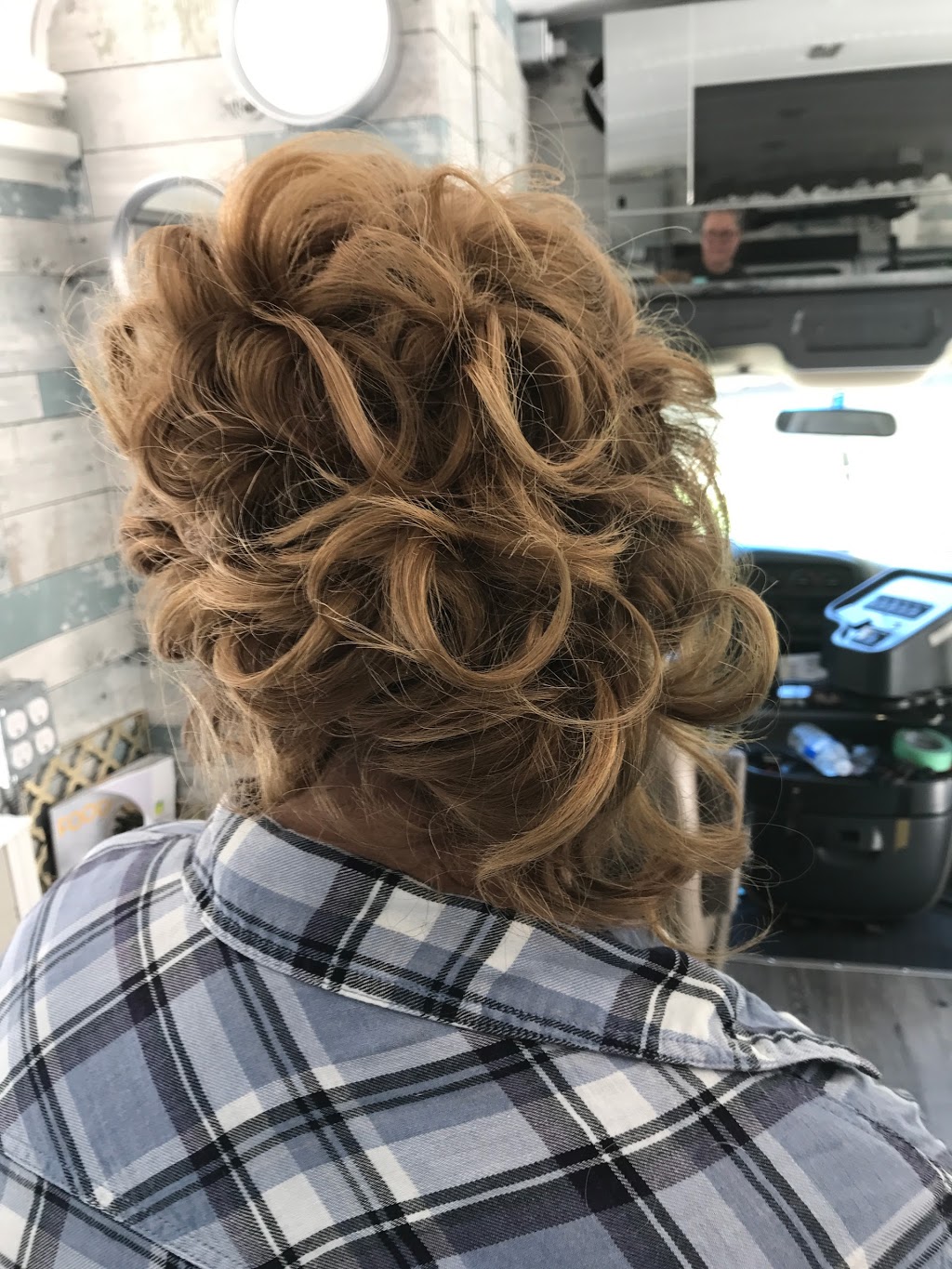 Hair To There | 1445 2nd Concession Road ENR, Langton, ON N0E 1G0, Canada | Phone: (519) 983-2206
