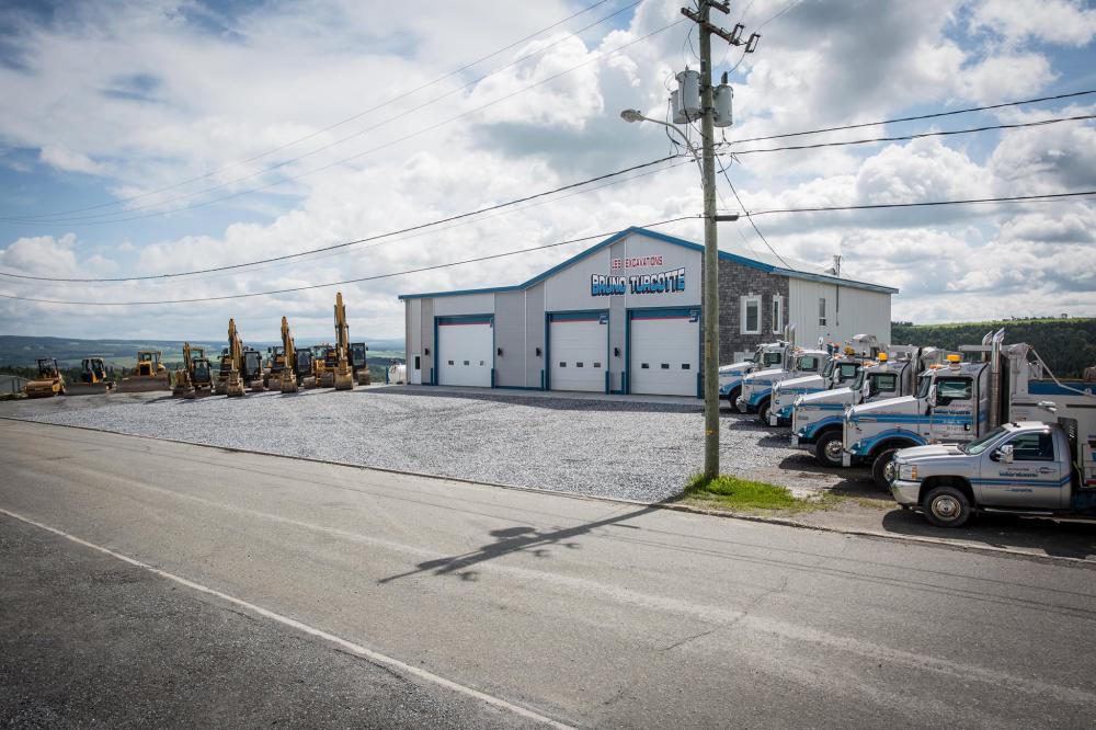 Excavations Bruno Turcotte Inc (Les) | 557 rue des Découvreurs, Saint-Elzéar, QC G0S 2J2, Canada | Phone: (418) 387-2176