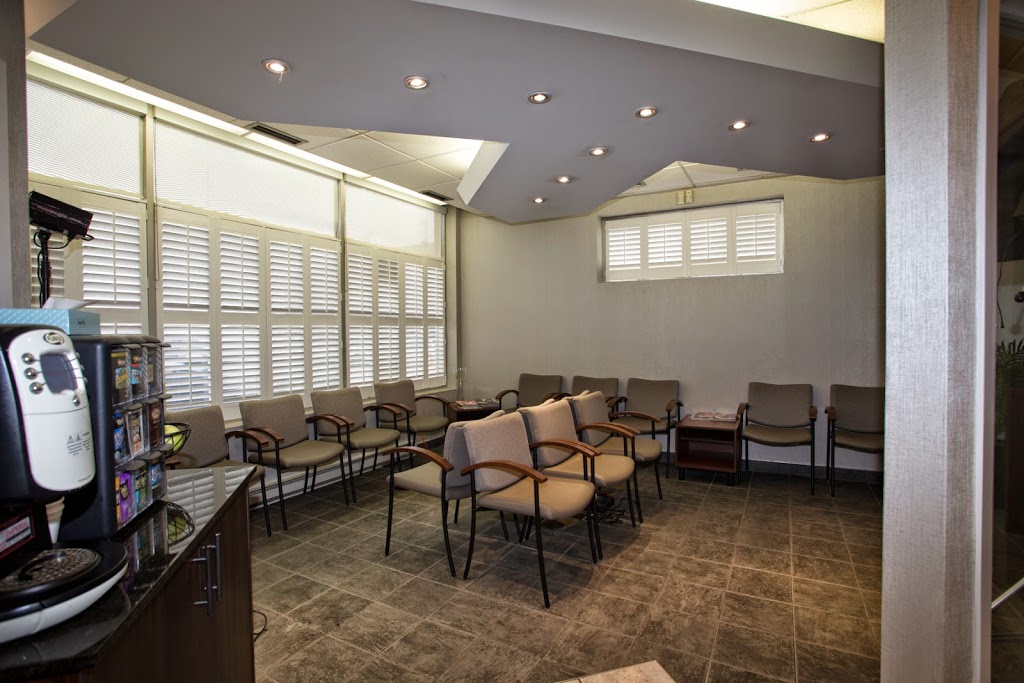 Bayview Hill Dental Centre | 598 Major MacKenzie Dr E, Richmond Hill, ON L4C 1J9, Canada | Phone: (905) 884-4094