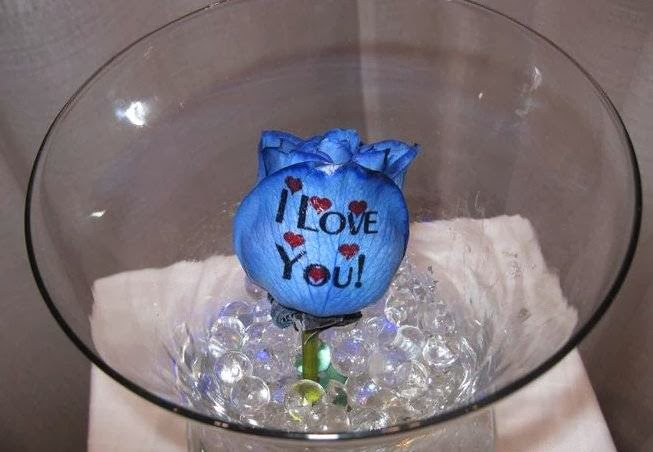 Say It With A Rose | 3441 St Clair Ave E, Scarborough, ON M1L 1W6, Canada | Phone: (416) 445-7673