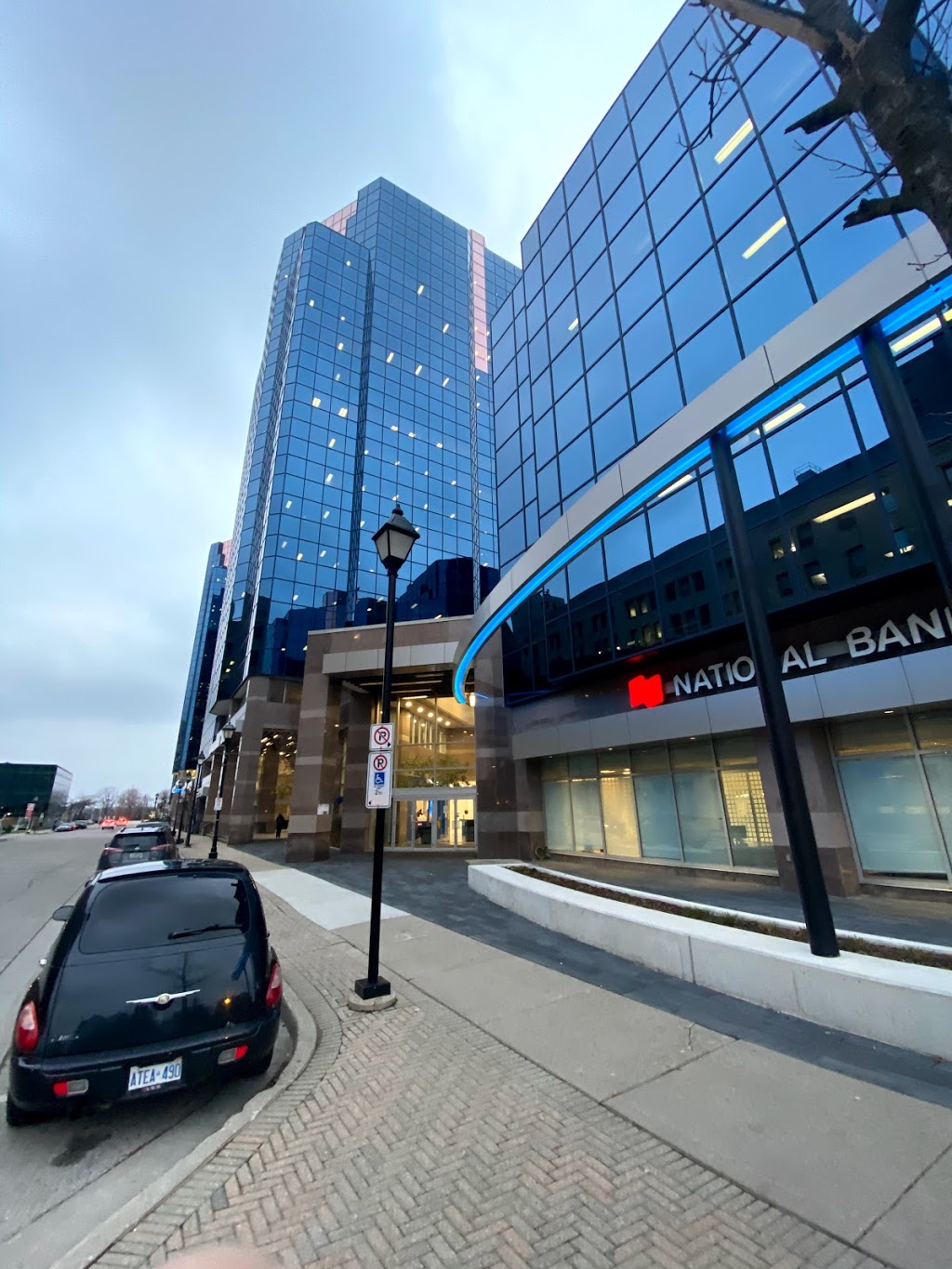 RBC Royal Bank | 142 Fullarton St, London, ON N6A 0A4, Canada | Phone: (519) 661-1180