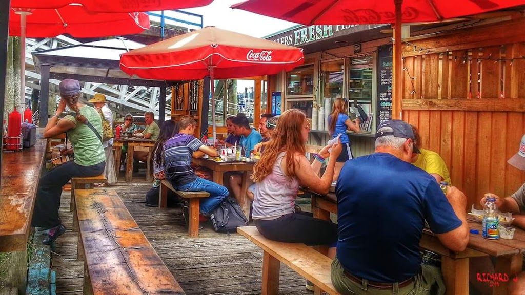 Trollers Fish & Chips | 10 Wharf St, Nanaimo, BC V9R 2X3, Canada | Phone: (250) 741-1609