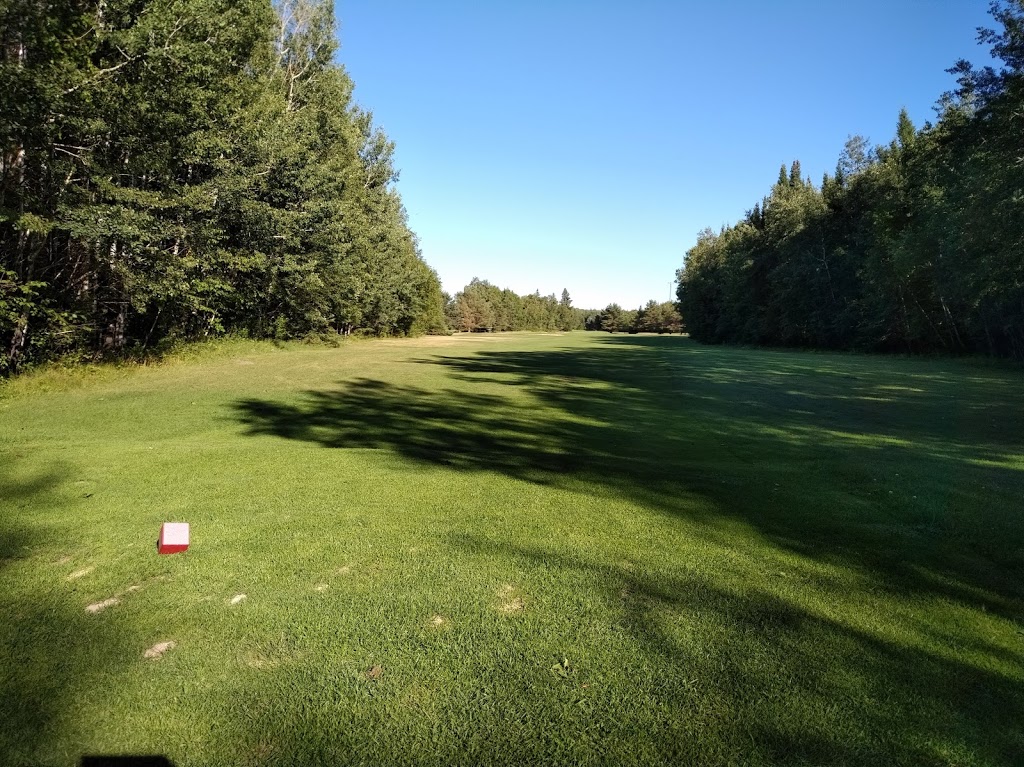 Victoria Beach Golf Club | Victoria Beach, MB R0E 2A0, Canada | Phone: (204) 756-2435