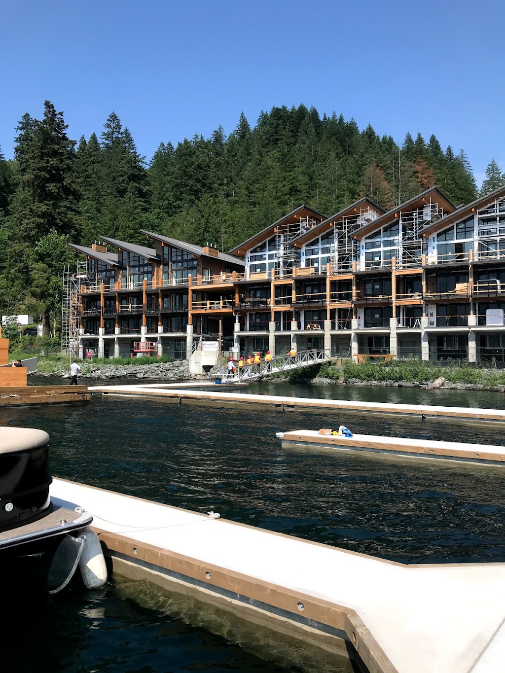 Lakeside | 3175 Columbia Valley Hwy, Cultus Lake, BC V2R 5A3, Canada | Phone: (604) 819-1544