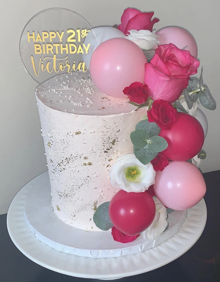 Victorias Sweets | 3790 Chem. de la Côte-de-Liesse, Mont-Royal, QC H4N 2P5, Canada | Phone: (514) 970-3478