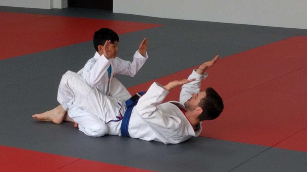 Paradigm Martial Arts | 160 Artesian Industrial Pkwy, Bradford, ON L3Z 3G3, Canada | Phone: (905) 775-3888