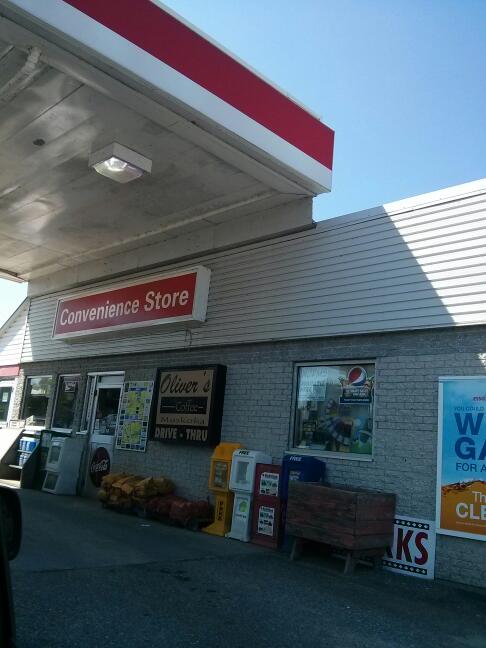 Esso | 440 Ecclestone Dr, Bracebridge, ON P1L 1Z6, Canada | Phone: (705) 645-9681