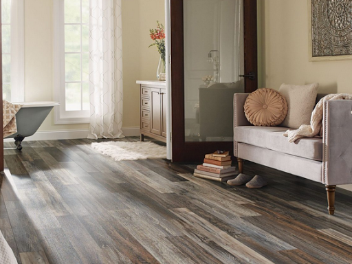 E T Flooring & Design | 305 38 St E, Prince Albert, SK S6W 1A5, Canada | Phone: (306) 763-2424