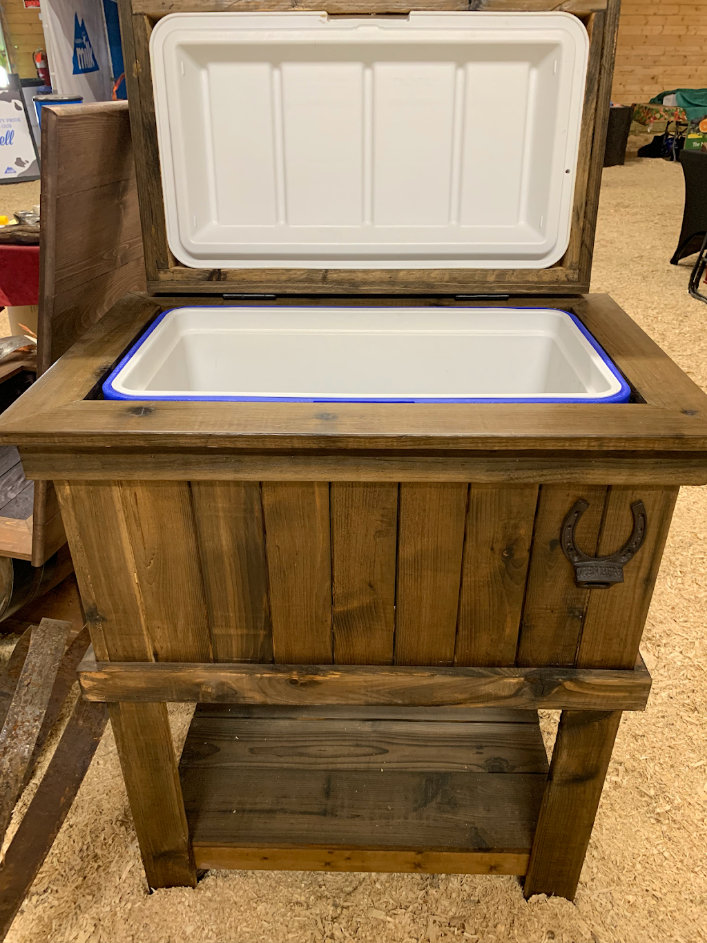 Rustic Home & Garden Furnishings | 30 Bow Ridge Crescent, Cochrane, AB T4C 1T6, Canada