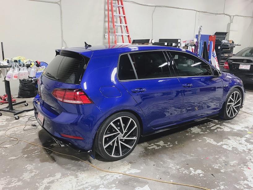 Kimbros PPF & Tint | #2 & 3, 5710 Barlow Trail SE, Calgary, AB T2C 2A7, Canada | Phone: (403) 835-4469