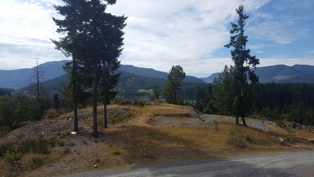The Cottages at Marble Bay | Nighthawk Rd, Lake Cowichan, BC V0R 2G0, Canada | Phone: (250) 588-2859