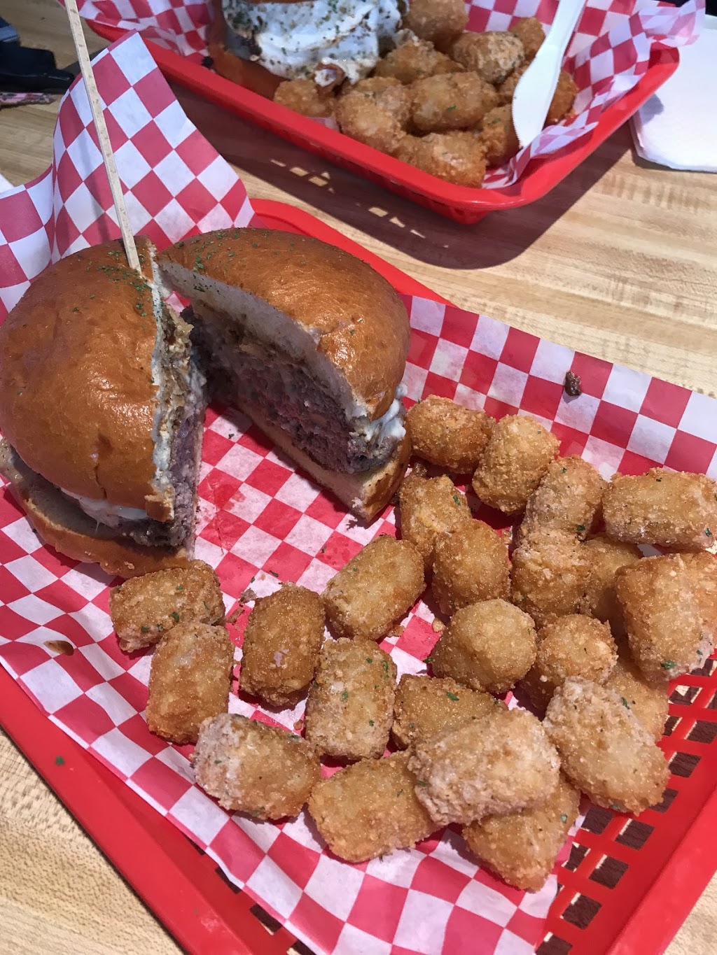 Rock Burger | 8529 Niagara Falls Blvd, Niagara Falls, NY 14304, USA | Phone: (716) 299-0395