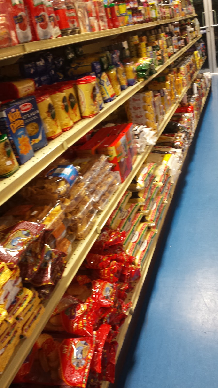 Marché Zarak | 1001 Rue Émile-Bouchard, Vaudreuil-Dorion, QC J7V 0W3, Canada | Phone: (450) 424-2111