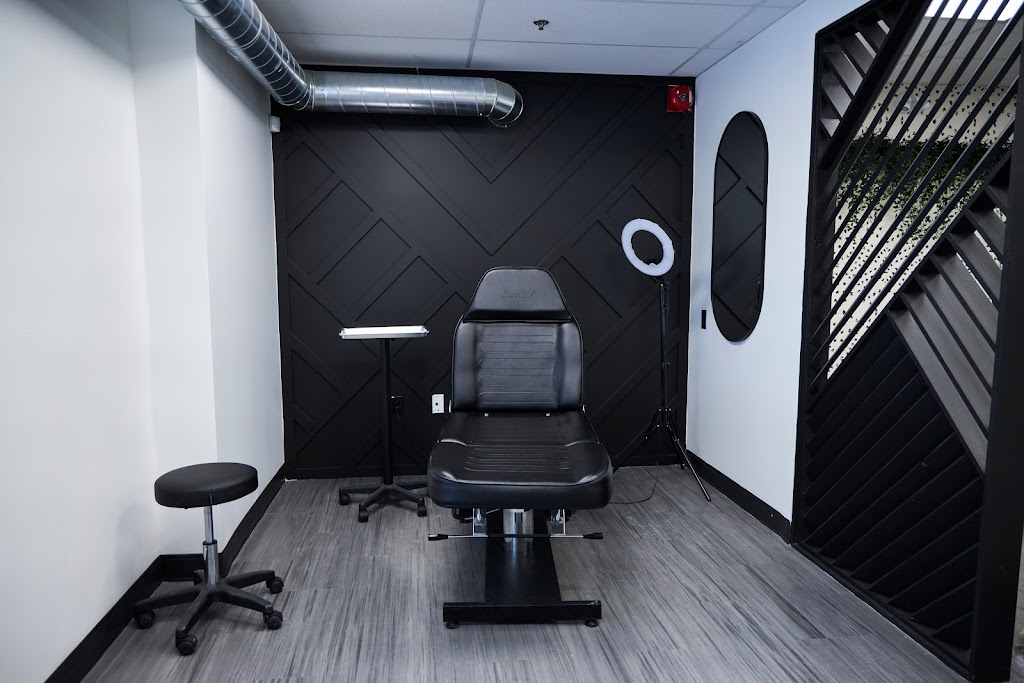 Skin Logic Ottawa | 11 Holland Ave Suite 400, Ottawa, ON K1Y 4T2, Canada | Phone: (343) 996-3801