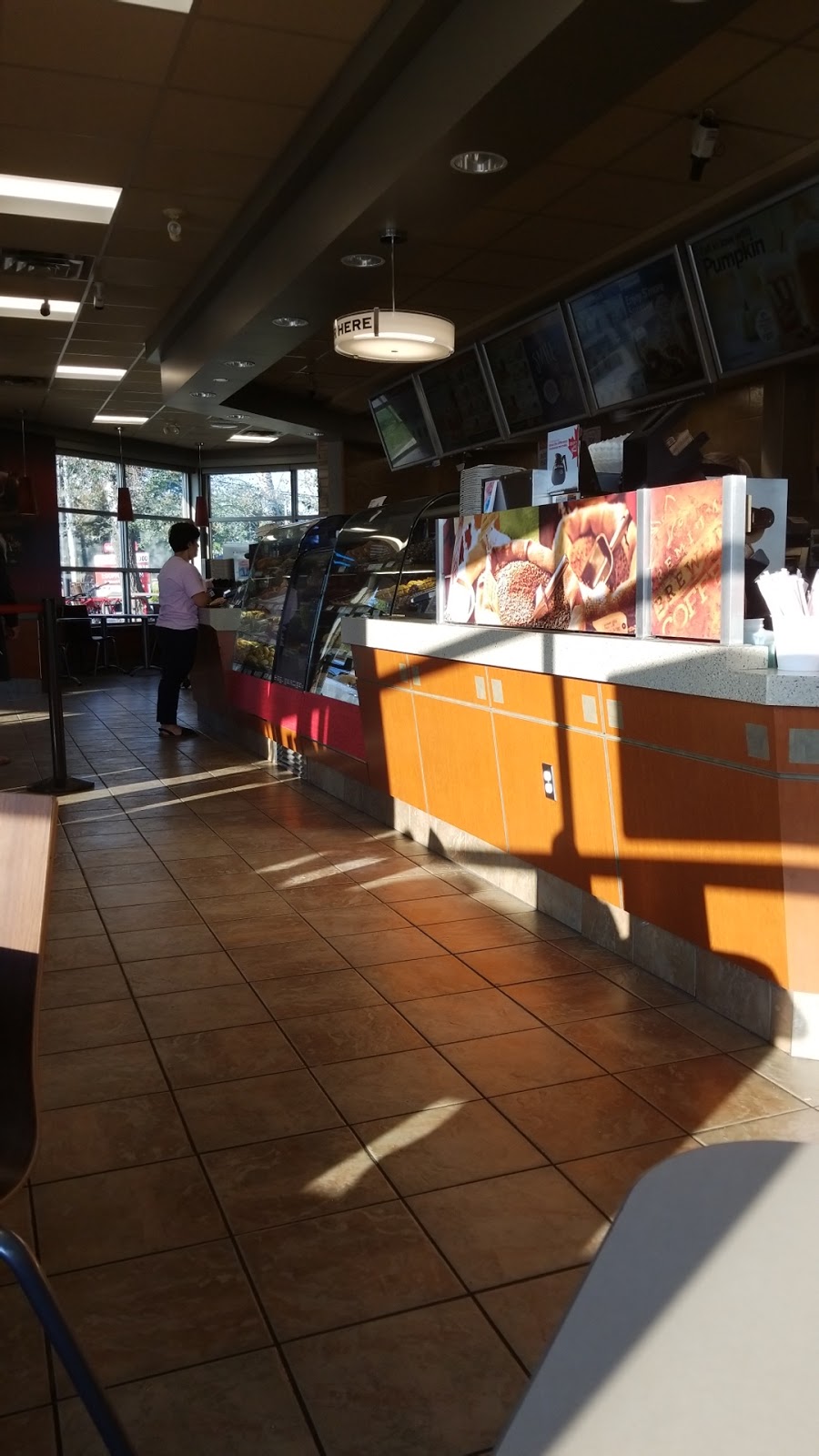 Tim Hortons | 1218 Essex County Rd 22, Lakeshore, ON N0R 1C0, Canada | Phone: (519) 727-0820