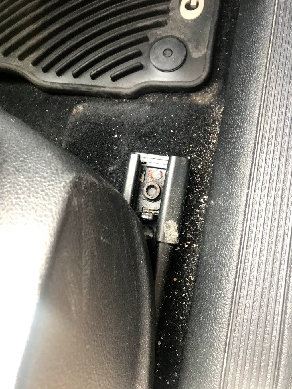 Lave Auto Drolet | 8060 Rue Drolet, Montréal, QC H2R 2C9, Canada | Phone: (514) 388-5078