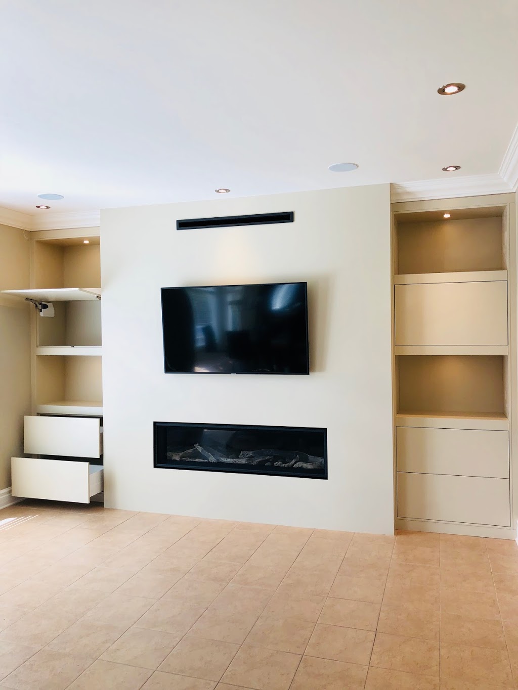 Finition Rosales | 300 Rue Goyer, La Prairie, QC J5R 5G5, Canada | Phone: (438) 998-7924