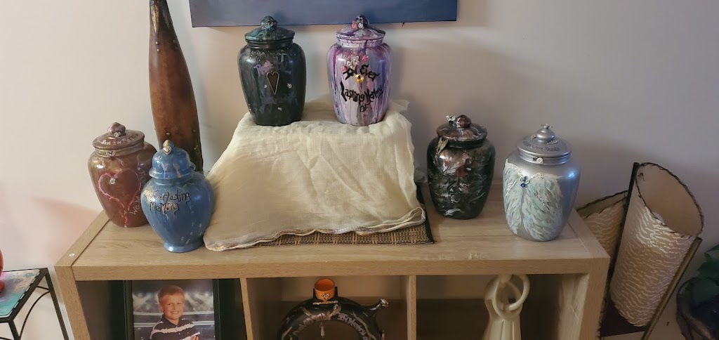 uniquely your Urns | 3711 Whitelaw Ln NW #413, Edmonton, AB T6W 2C3, Canada | Phone: (780) 249-8802