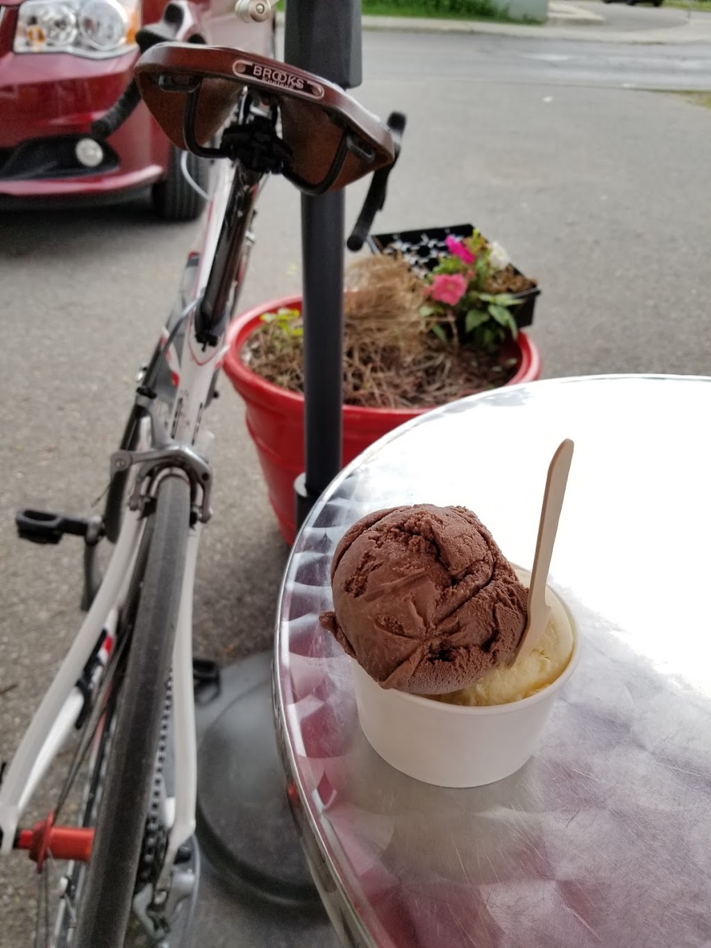 Britannia Coffeehouse​ | 273 Britannia Rd, Ottawa, ON K2B 5X3, Canada
