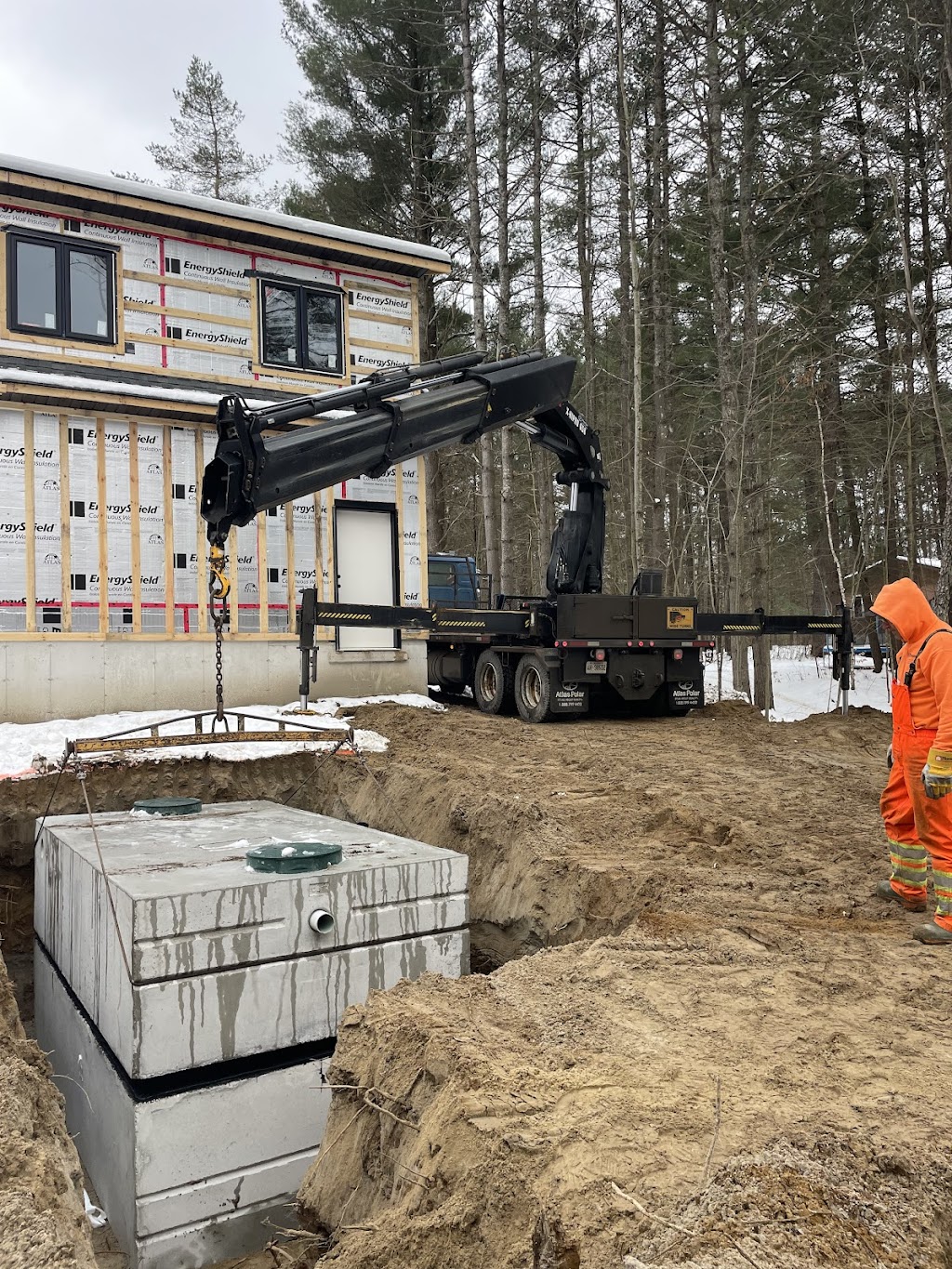 Ezxcavation | Town of gravenhurst, Gravenhurst, ON P1P 1R2, Canada | Phone: (705) 323-3197