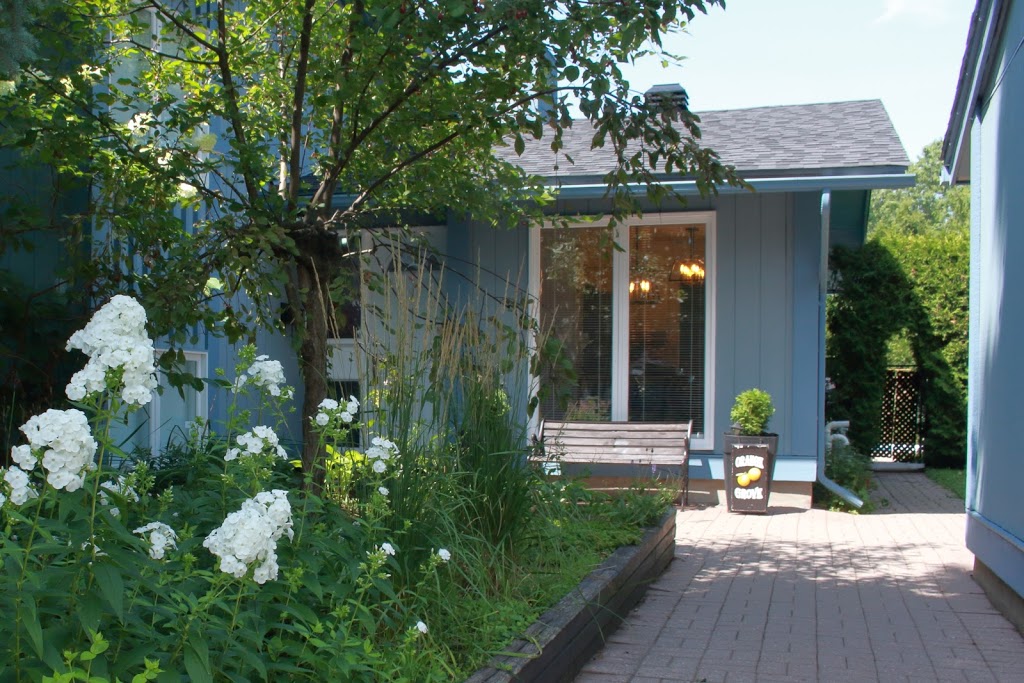 Orange Grove Spa | 20 Inuvik Crescent, Katimavik Woods, junction Katimavik & Eagleson, Kanata, Ottawa, ON K2L 1A2, Canada | Phone: (613) 592-3193