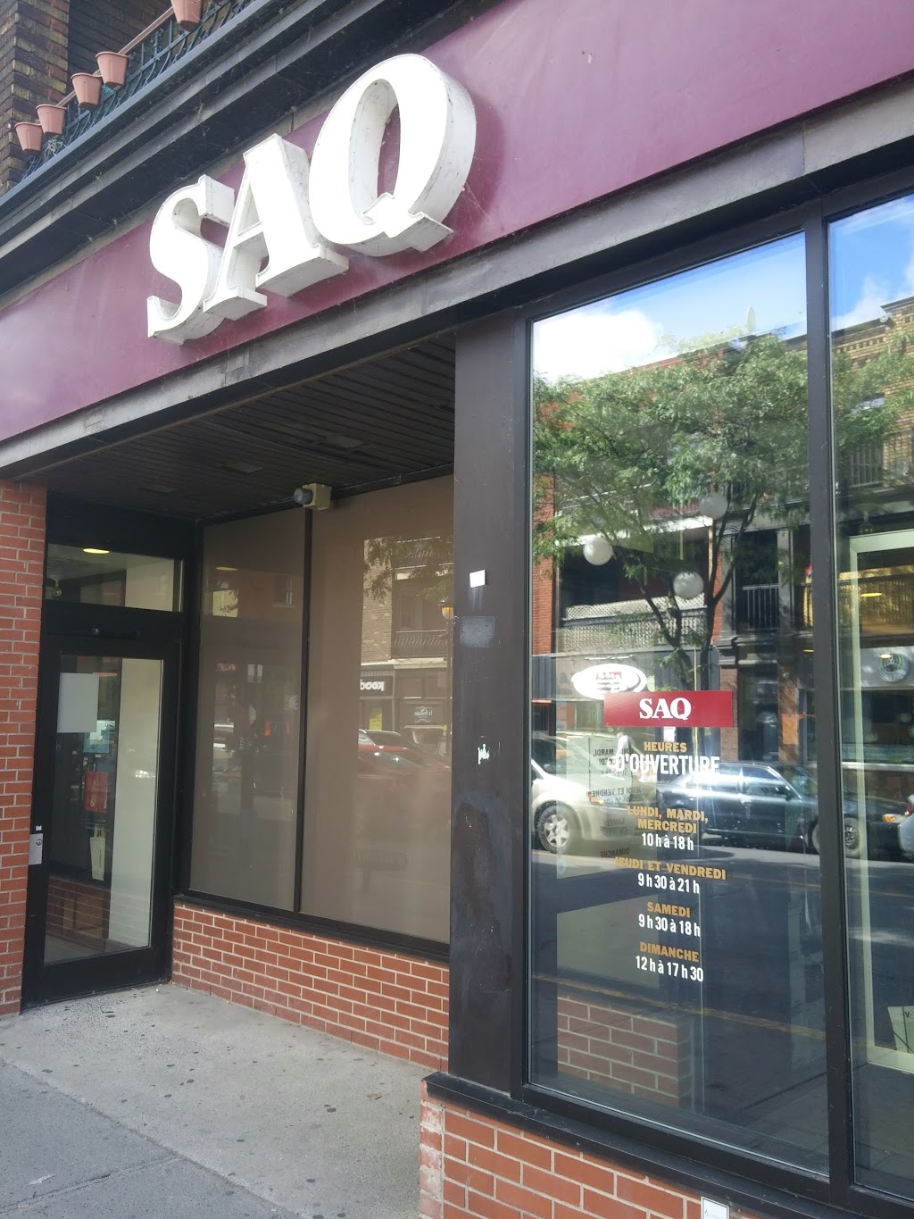 SAQ | 4215 Rue Wellington, Verdun, QC H4G 1V9, Canada | Phone: (514) 767-9937