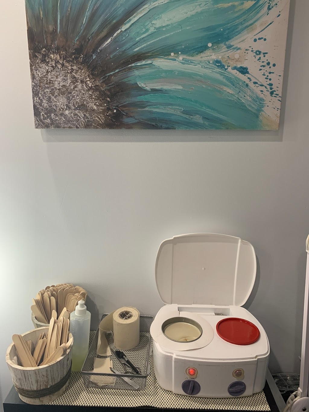 Lash Out | 3105 Stonehaven Pl, Duncan, BC V9L 0A3, Canada | Phone: (705) 718-2141