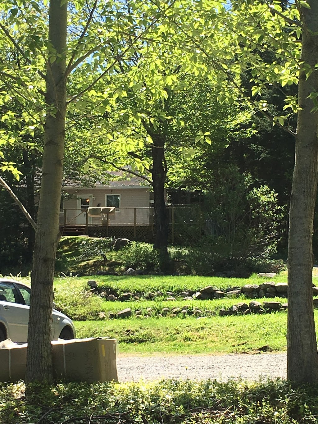 Au Petit Niché | 154 Chem. du Moulin, Lac-Beauport, QC G3B 0E2, Canada | Phone: (418) 849-6779