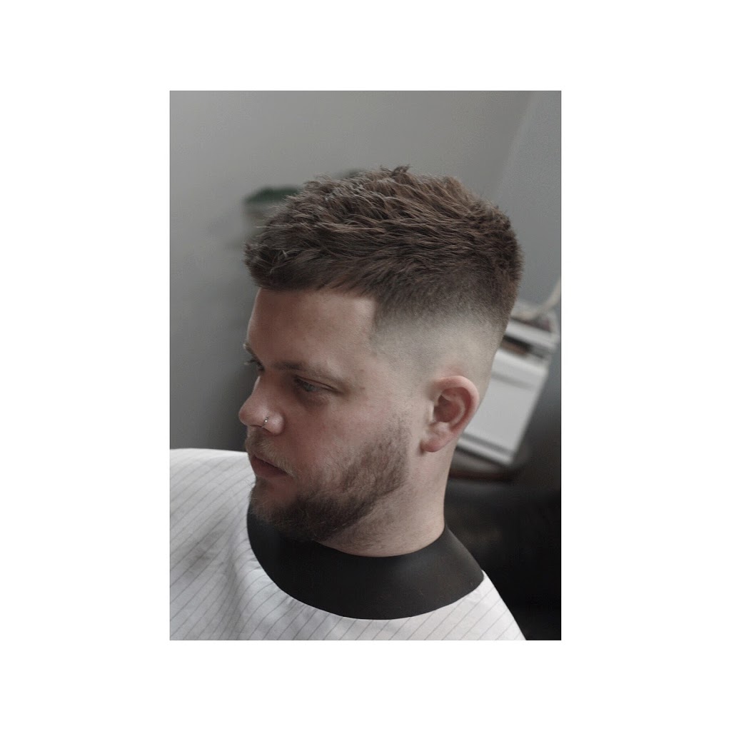 Wise Barber Company | 119 Moore Ave S, Waterloo, ON N2J 1X3, Canada
